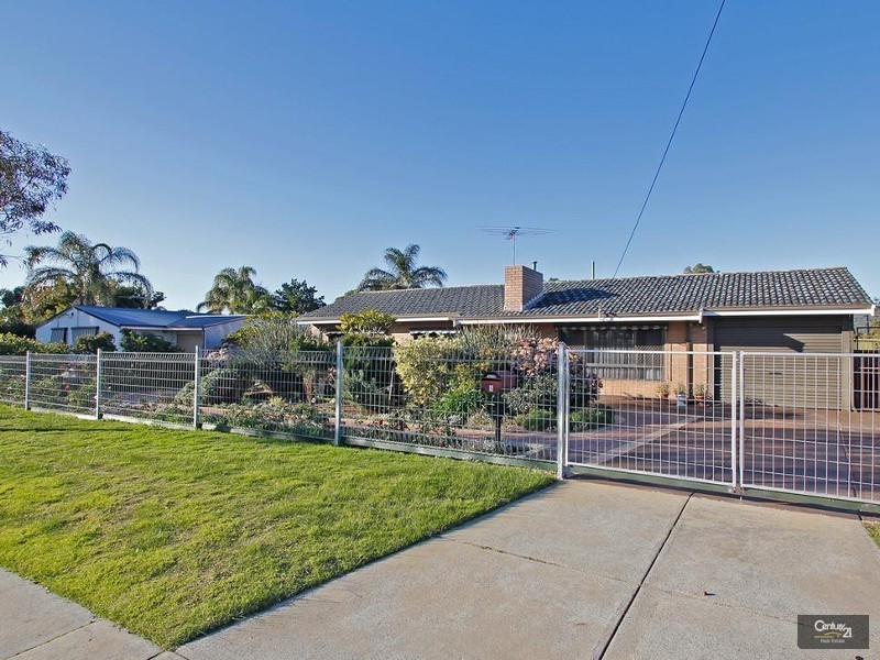 5 Amanda Drive, Camillo WA 6111