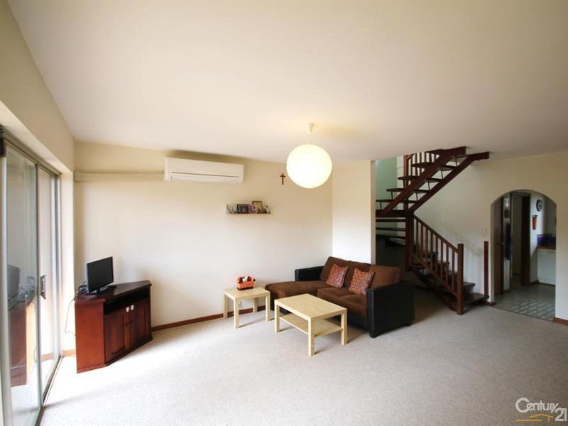 3/130 South Western Highway, Mount Richon WA 6112