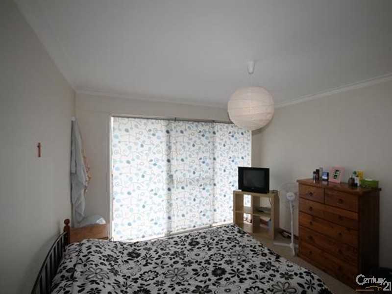 3/130 South Western Highway, Mount Richon WA 6112