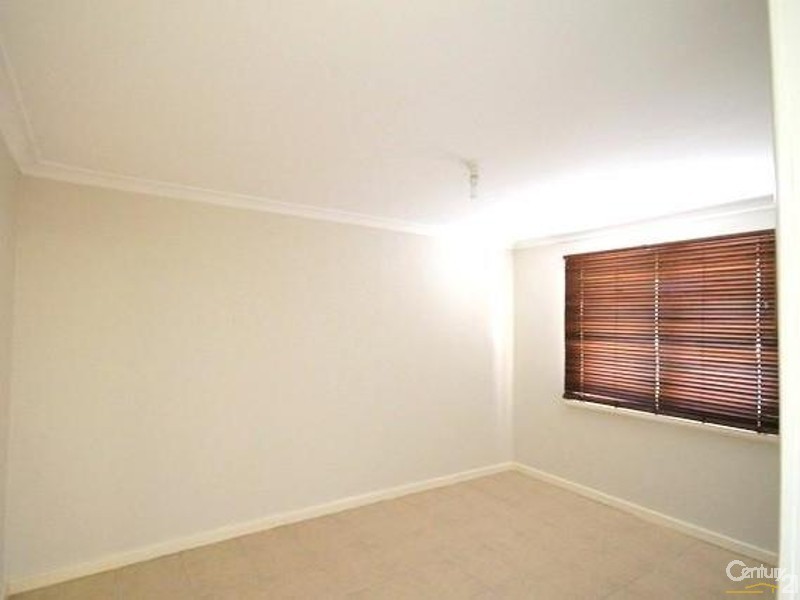 1 Tara Way, Kelmscott WA 6111