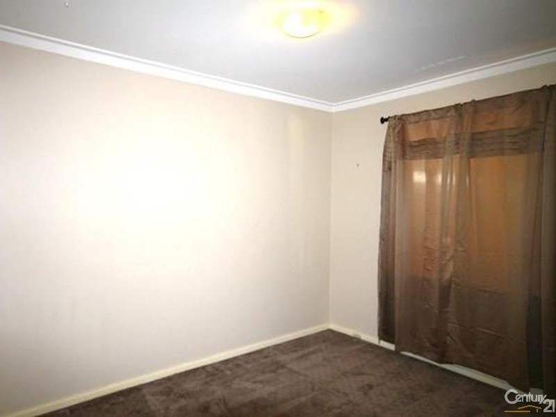 1 Tara Way, Kelmscott WA 6111