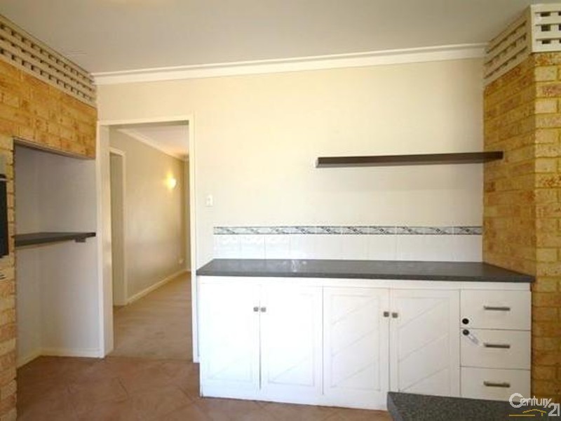 1 Tara Way, Kelmscott WA 6111