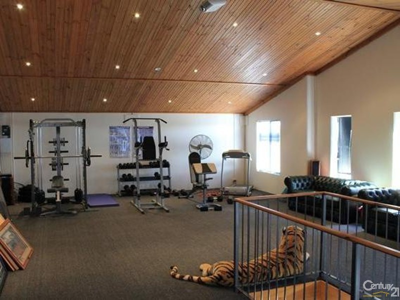 18 Blackburn Drive, Port Kennedy WA 6172