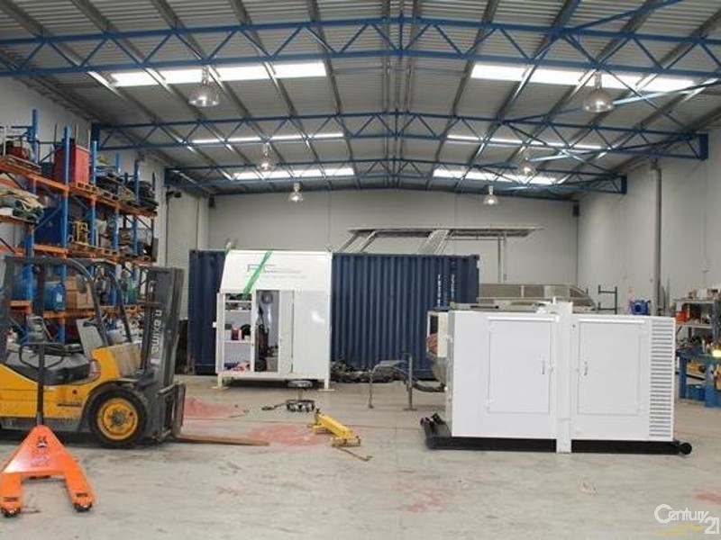 18 Blackburn Drive, Port Kennedy WA 6172