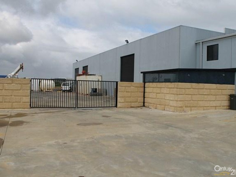 18 Blackburn Drive, Port Kennedy WA 6172