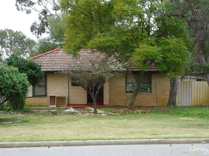 134 Crandon Street, Gosnells WA 6110