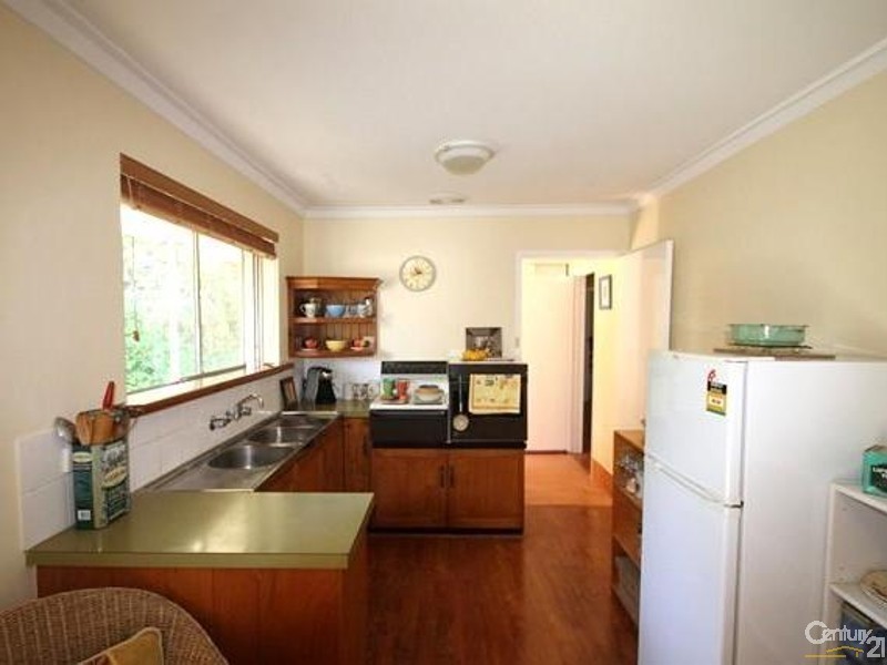 13 Carawatha Avenue, Mount Nasura WA 6112