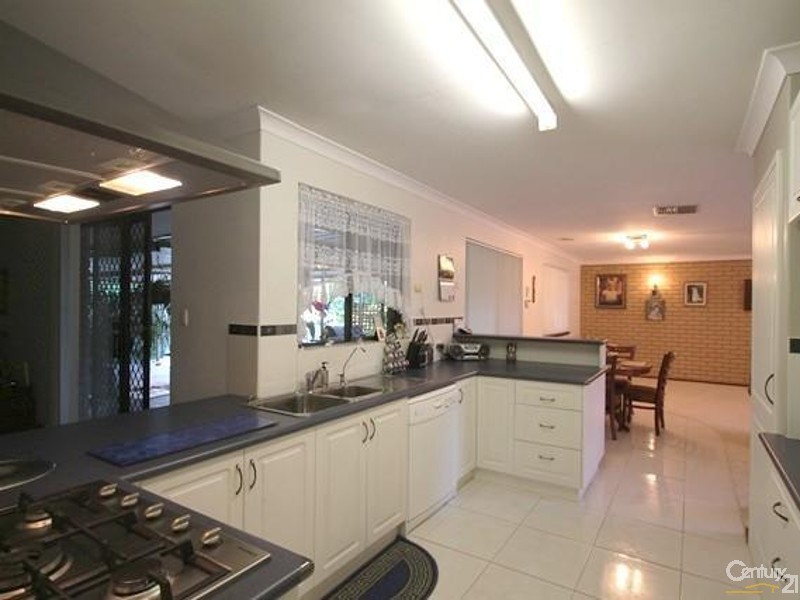 Kelmscott WA 6111
