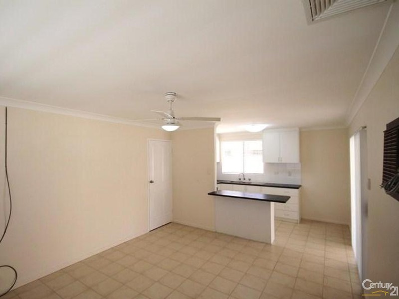 6 Narooma Street, Armadale WA 6112