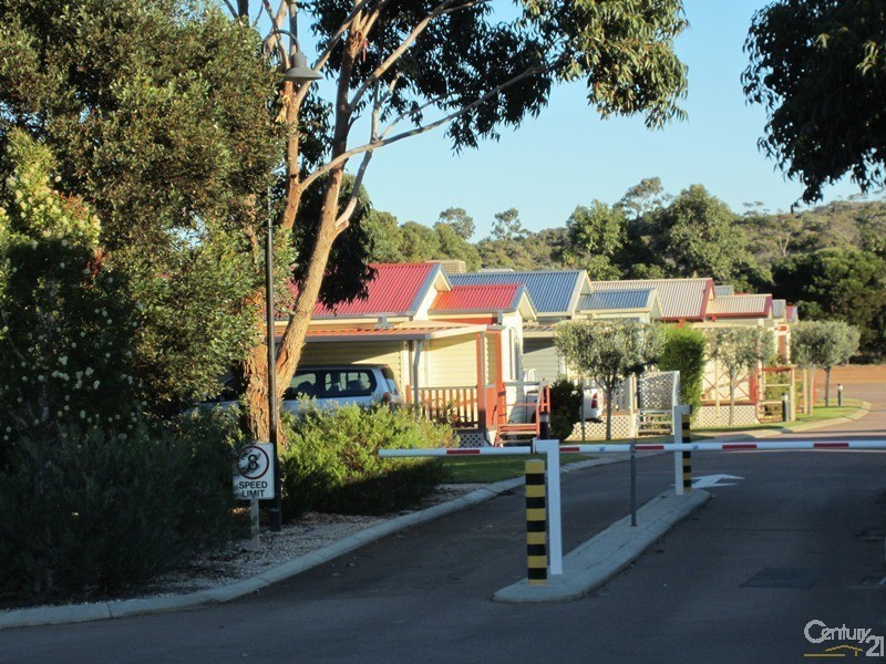 279 Hopetoun Ravensthorpe Rd, Hopetoun WA 6348