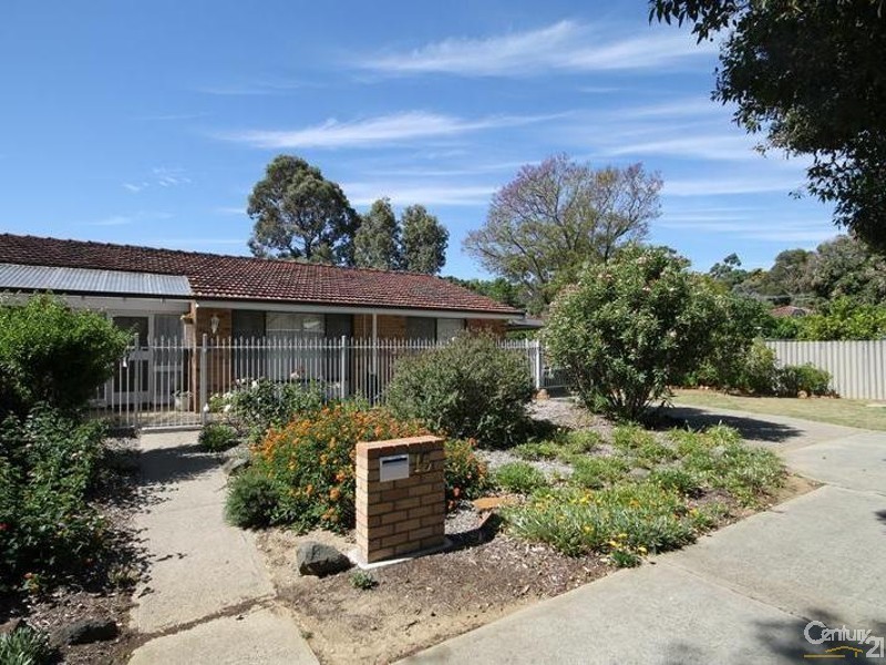 15 Sherbourne Way, Armadale WA 6112