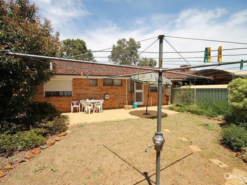 15 Sherbourne Way, Armadale WA 6112