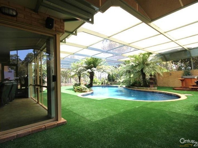 3 Stevens Road, Bedfordale WA 6112