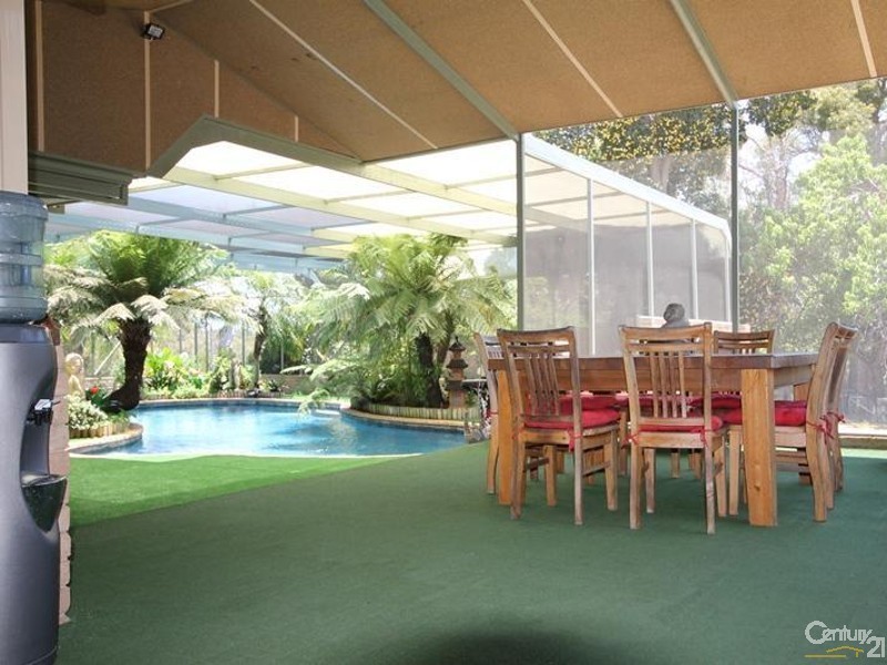 3 Stevens Road, Bedfordale WA 6112