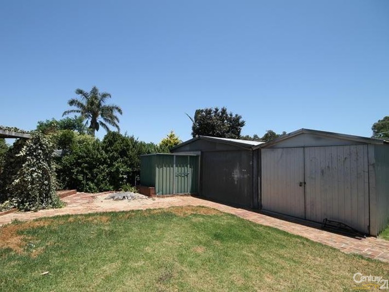 9 Reeves Court, Kelmscott WA 6111