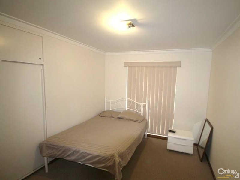 9 Reeves Court, Kelmscott WA 6111