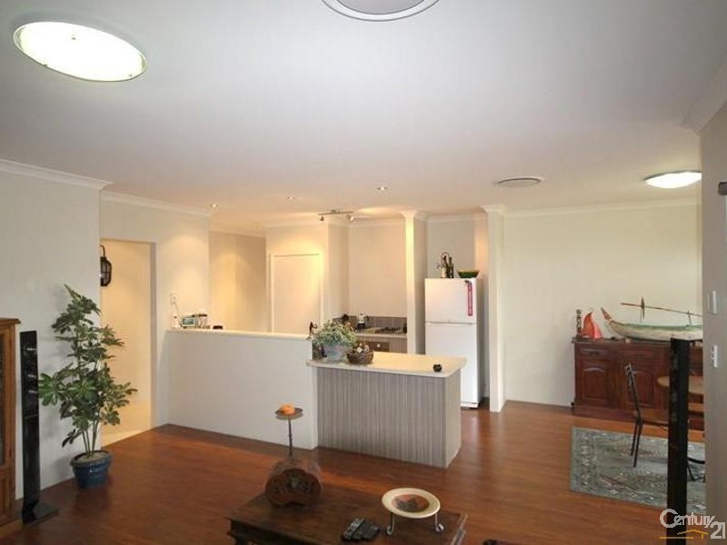 6c Bluestone Loop, Piara Waters WA 6112