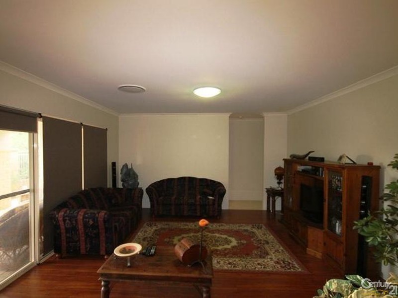 6c Bluestone Loop, Piara Waters WA 6112