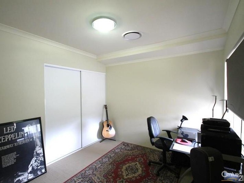 6c Bluestone Loop, Piara Waters WA 6112