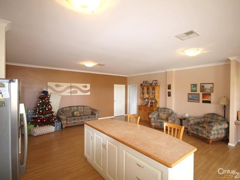 31 Highbury Road West, Narrogin WA 6312