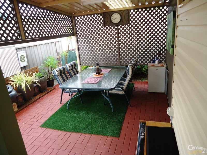 163/37 Fisher Street, Rockingham WA 6168