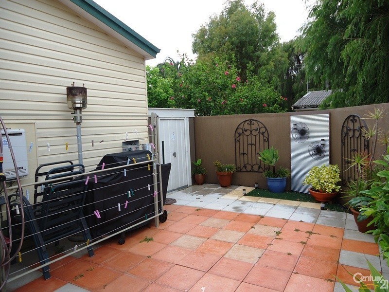 163/37 Fisher Street, Rockingham WA 6168