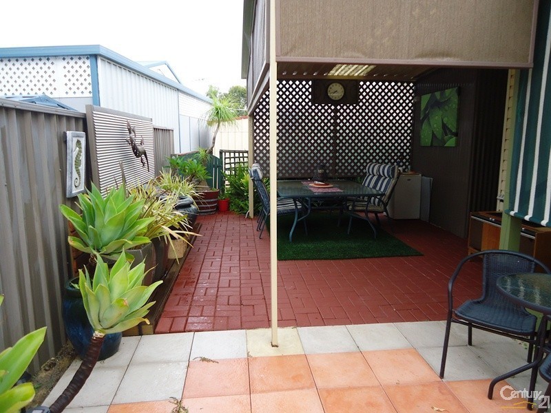 163/37 Fisher Street, Rockingham WA 6168