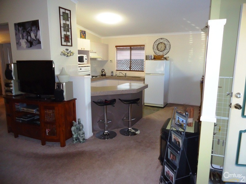 163/37 Fisher Street, Rockingham WA 6168