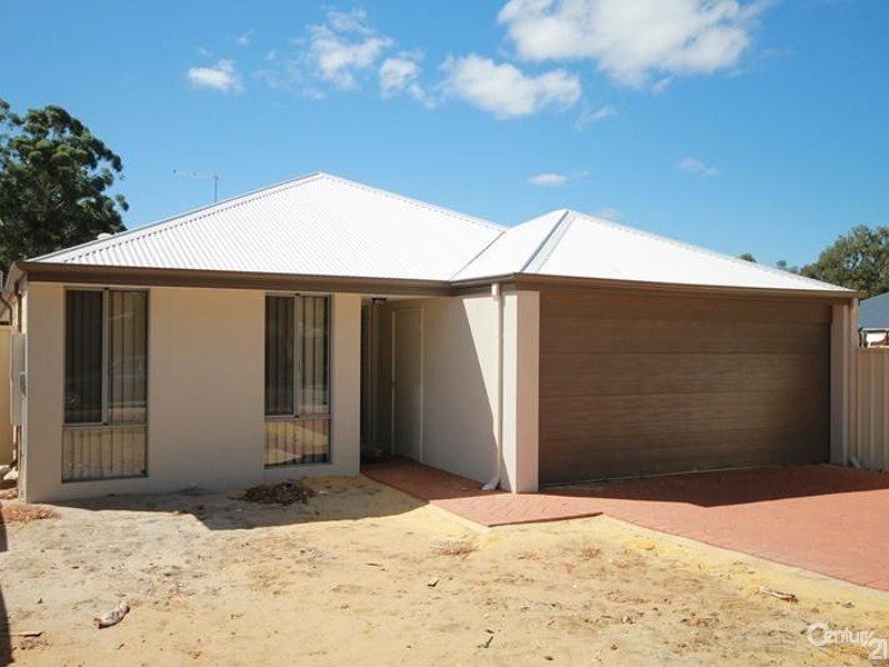 42a Gribble Avenue, Armadale WA 6112