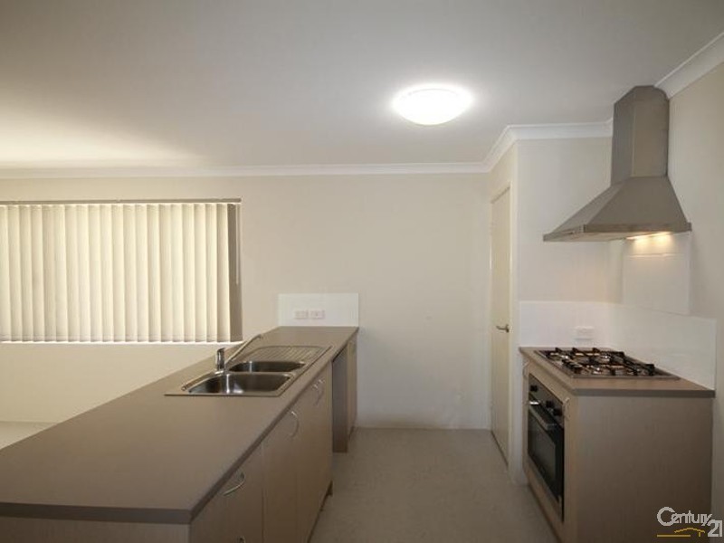 42a Gribble Avenue, Armadale WA 6112