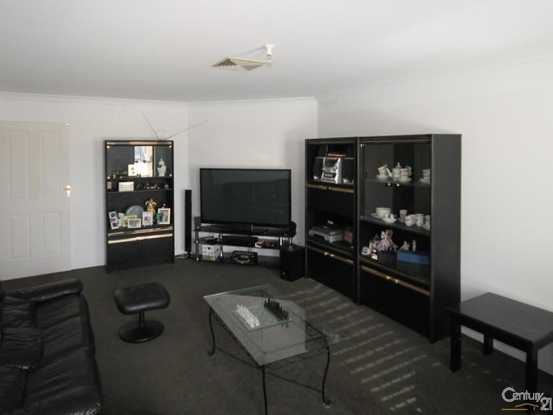 1 Waterview Parade, Southern River WA 6110