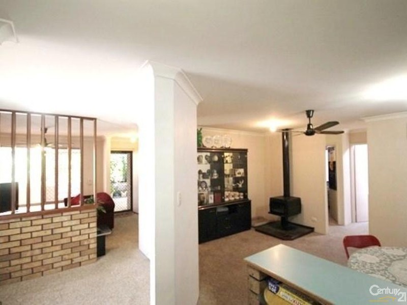 5 Briggs Place, Armadale WA 6112