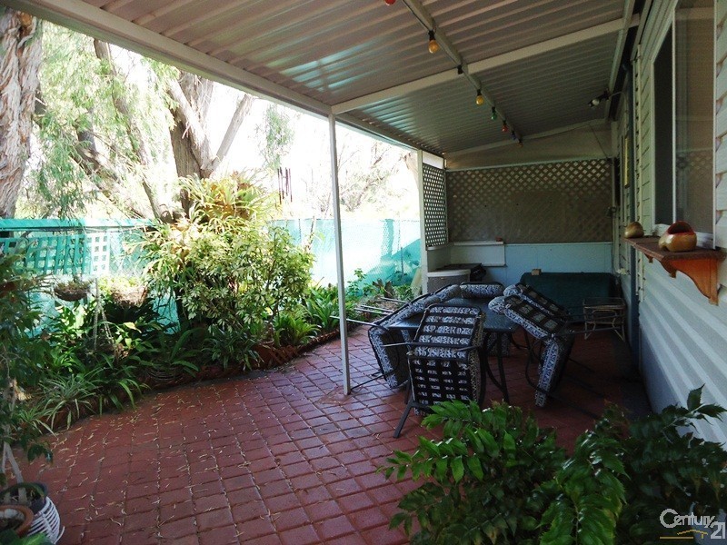 112 37 Fisher Street, Rockingham WA 6168