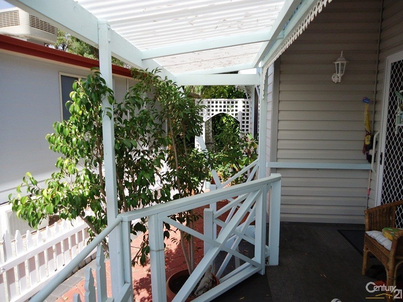 112 37 Fisher Street, Rockingham WA 6168