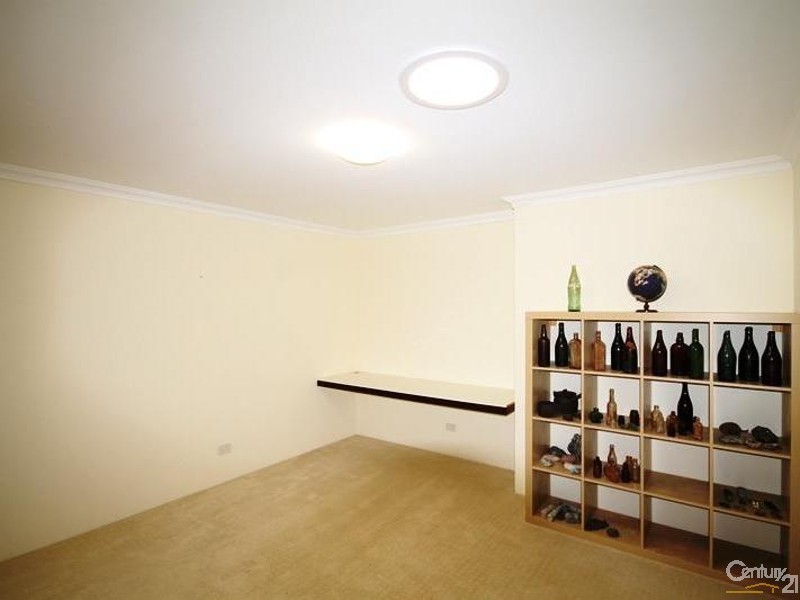 6 Westville Mews, Piara Waters WA 6112