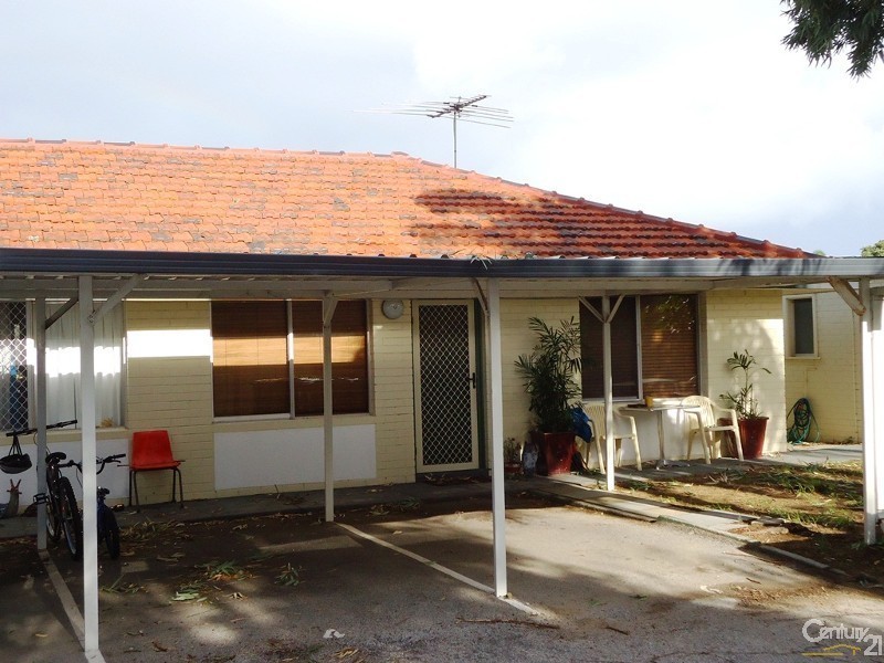 6/18 Waller Street, Rockingham WA 6168