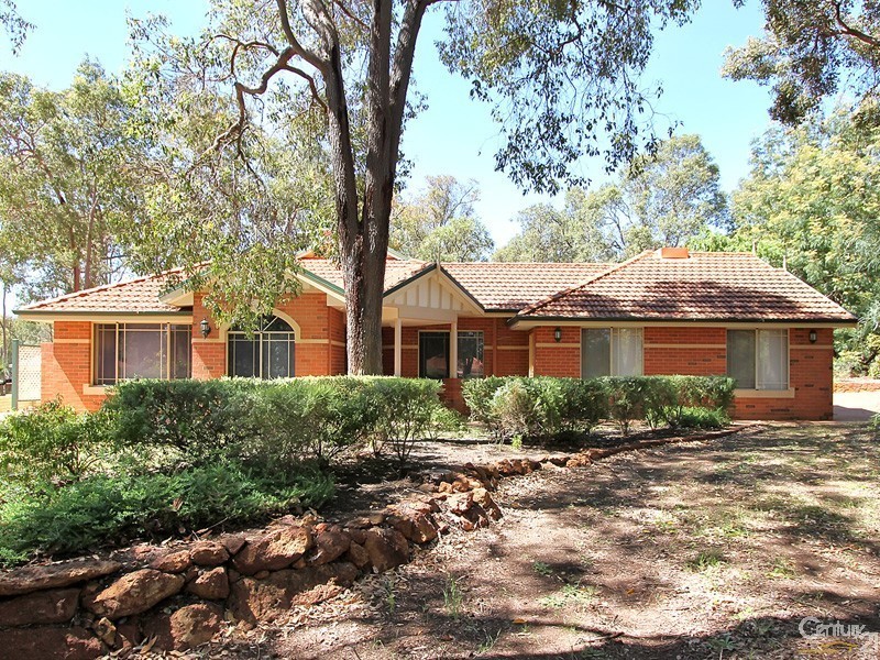 2 Sanctuary Court, Roleystone WA 6111