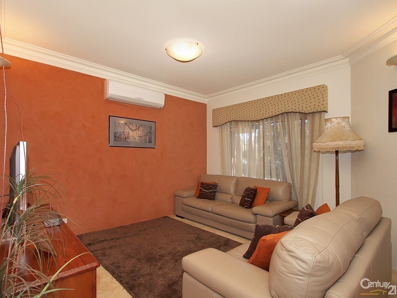 2 Sanctuary Court, Roleystone WA 6111