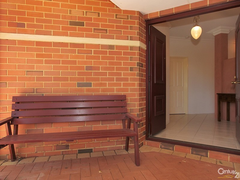 2 Sanctuary Court, Roleystone WA 6111