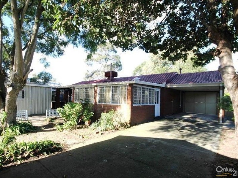 17 Gribble Avenue, Armadale WA 6112