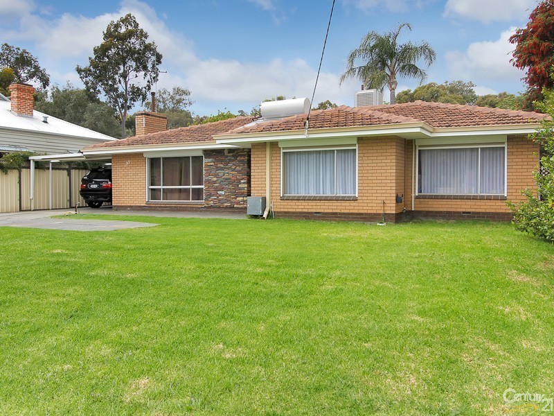 195 Brookton Highway, Kelmscott WA 6111
