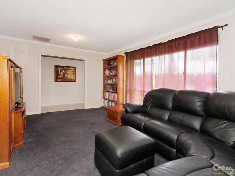 195 Brookton Highway, Kelmscott WA 6111