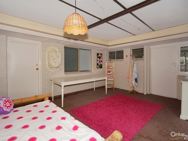 195 Brookton Highway, Kelmscott WA 6111