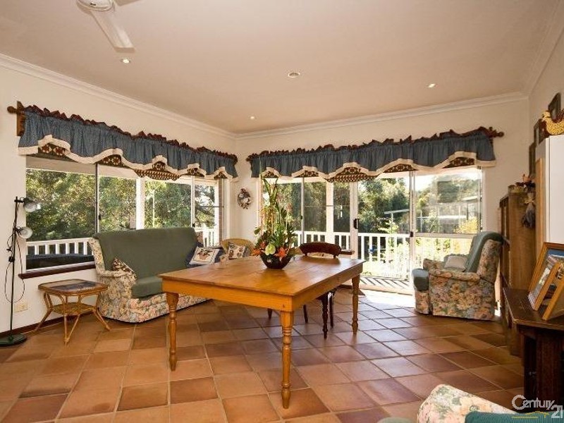 61 Locke View, Bedfordale WA 6112