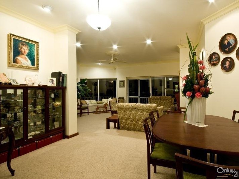 61 Locke View, Bedfordale WA 6112