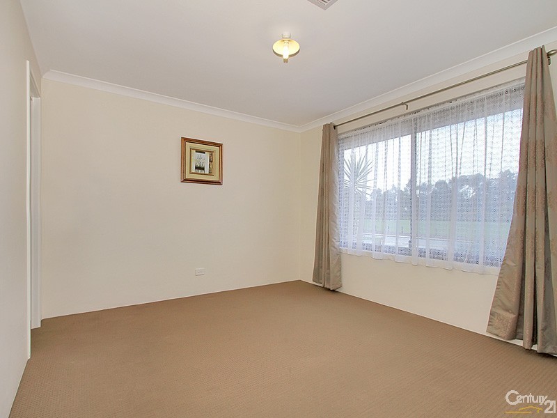 13 Ticklie Road, Seville Grove WA 6112