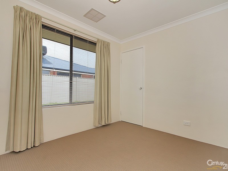 13 Ticklie Road, Seville Grove WA 6112