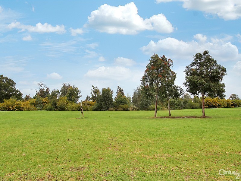 13 Ticklie Road, Seville Grove WA 6112