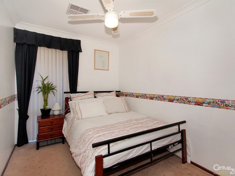 96 Amethyst Crescent, Mount Richon WA 6112