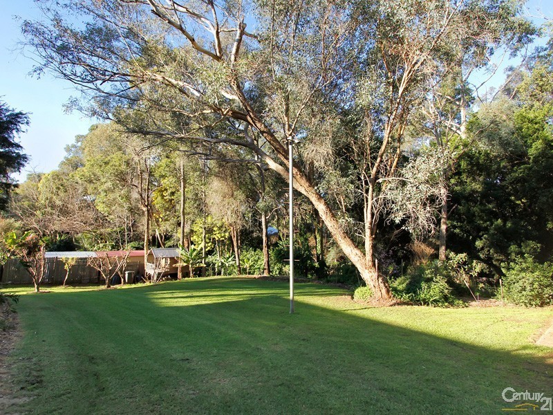 96 Amethyst Crescent, Mount Richon WA 6112